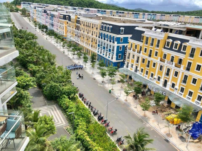 Bán Shophouse D270 thuộc dự án khu phức hợp Du lịch nghỉ dưỡng sinh thái Bãi Khem, An Thới, TP Phú Quốc, tỉnh Kiên Giang
